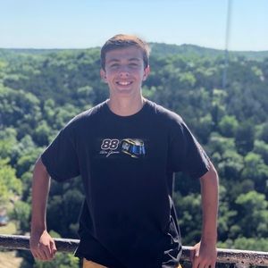 Meet your Posher, Garrett